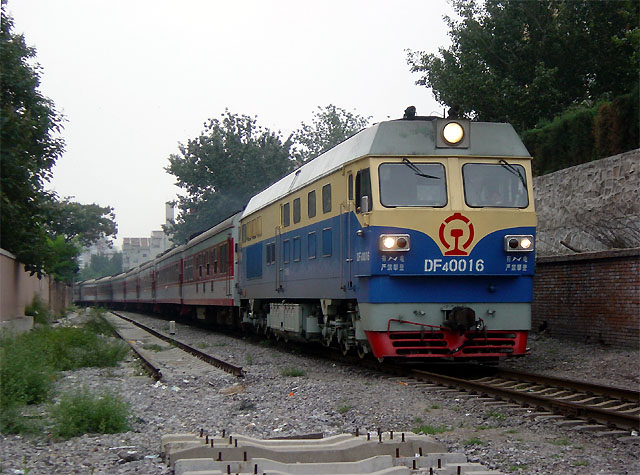 DF4 0016a.jpg